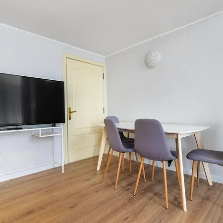 18 Deribasivska Street Jacuzzi Daire