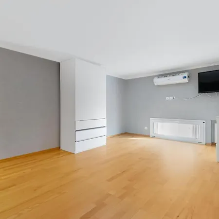 Daire 18 Deribasivska Street Jacuzzi *